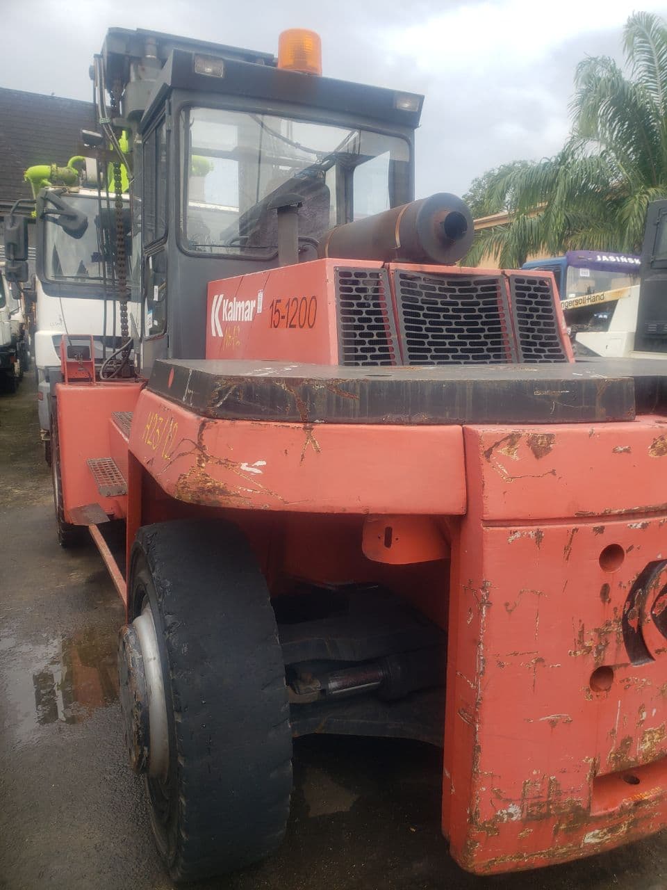 KALMAR DCF150-12 HEAVY DUTY FORKLIFT